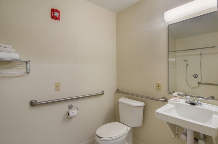 Imagen de la habitación del Hotel Birch Hill Suites Sulphur. Foto 2
