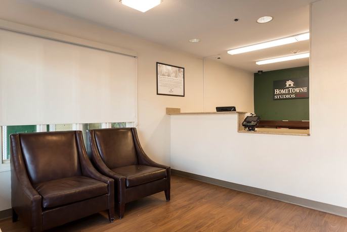 Imagen de los interiores del Hotel Birch Hill Suites Sulphur. Foto 19