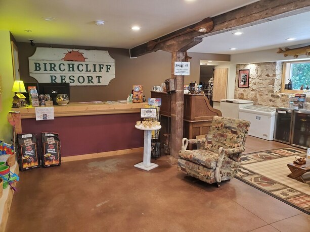 Imagen general del Hotel Birchcliff Resort. Foto 10