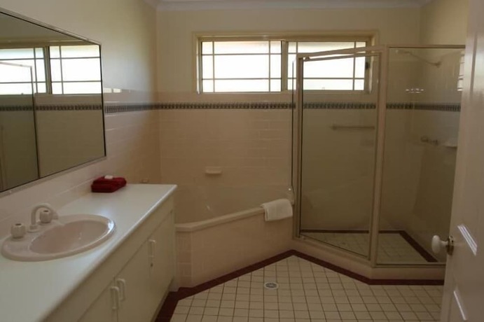 Imagen general del Hotel Birchgrove Apartments. Foto 16