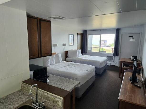 Imagen de la habitación del Hotel Birchmont Motel. Foto 16