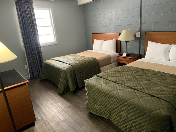 Imagen de la habitación del Hotel Birchwood Suites. Foto 7