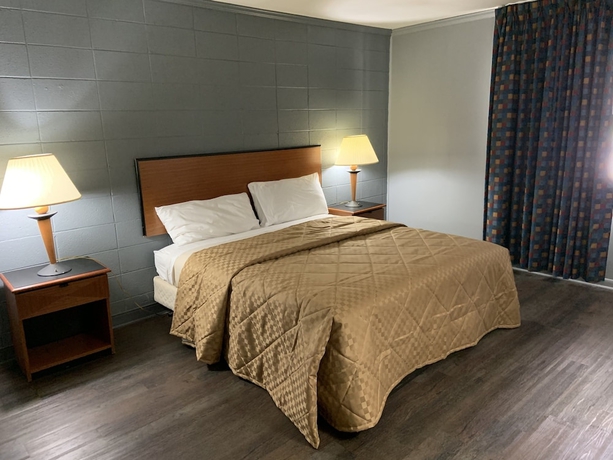 Imagen de la habitación del Hotel Birchwood Suites. Foto 10