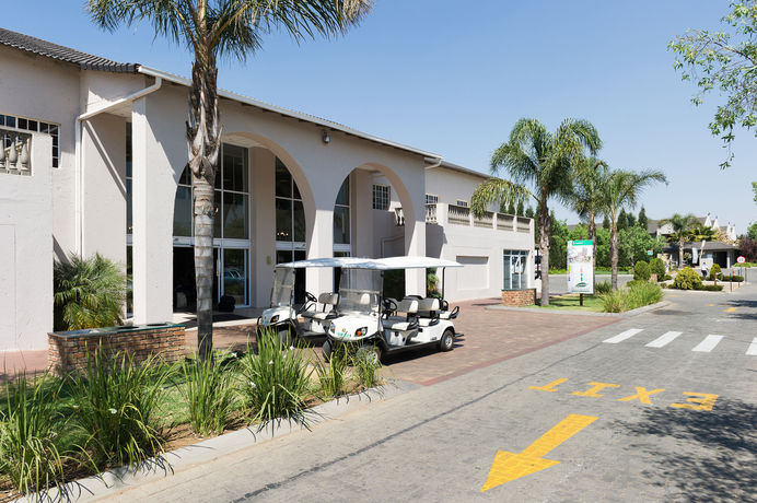 Imagen de la piscina del Hotel Birchwood and Or Tambo Conference Centre, Boksburg. Foto 12