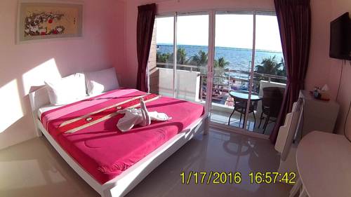 Imagen de la habitación del Hotel Bird, Bang Saen. Foto 6