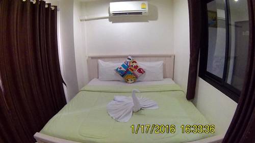 Imagen de la habitación del Hotel Bird, Bang Saen. Foto 8