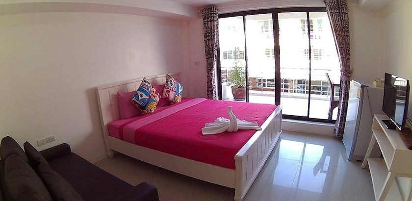 Imagen de la habitación del Hotel Bird, Bang Saen. Foto 2