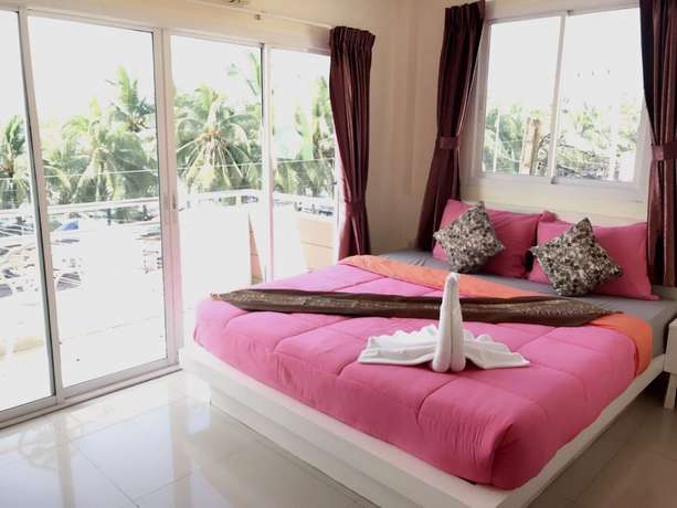 Imagen de la habitación del Hotel Bird, Bang Saen. Foto 4