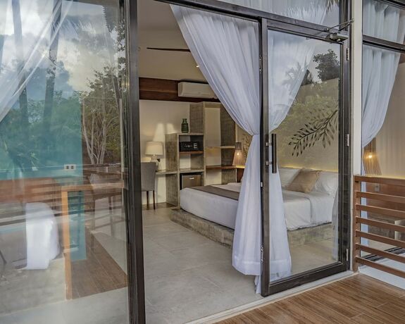 Imagen general del Hotel Bird Of Paradise Bohol Resort. Foto 4