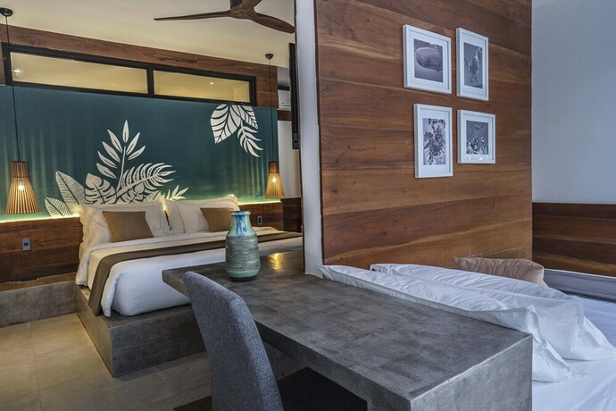 Imagen de la habitación del Hotel Bird Of Paradise Bohol Resort. Foto 18