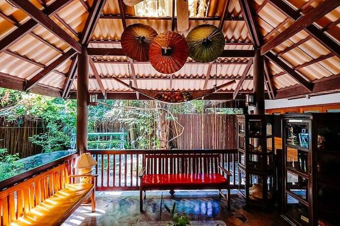 Imagen general del Hotel Birds And Bees Resort. Foto 6