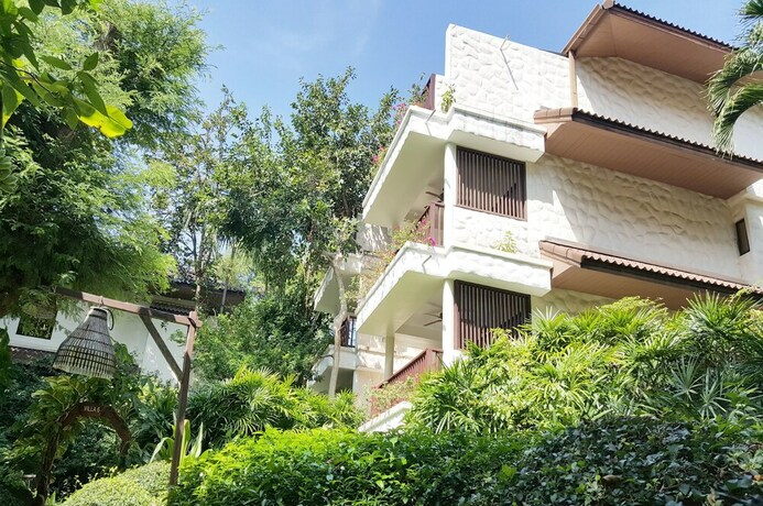 Imagen general del Hotel Birds And Bees Resort. Foto 9