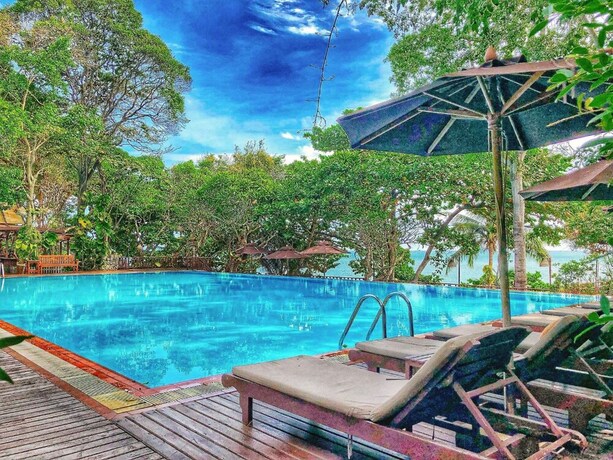 Imagen general del Hotel Birds And Bees Resort. Foto 1