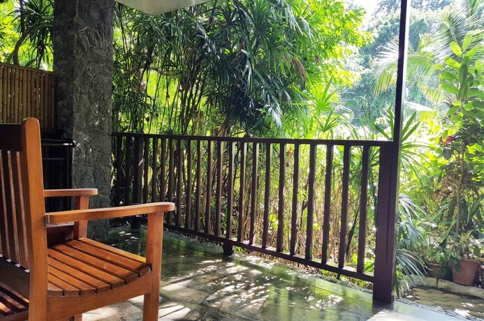 Imagen de la habitación del Hotel Birds And Bees Resort. Foto 23