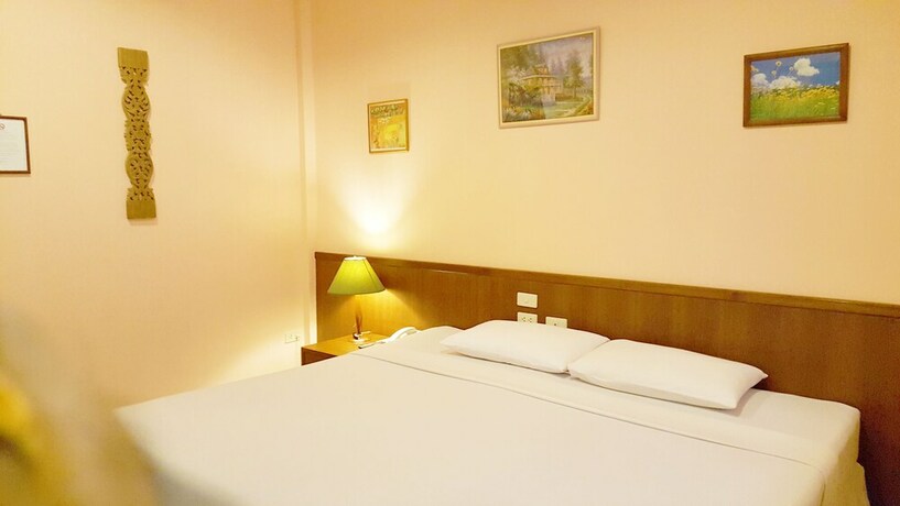 Imagen de la habitación del Hotel Birds And Bees Resort. Foto 26