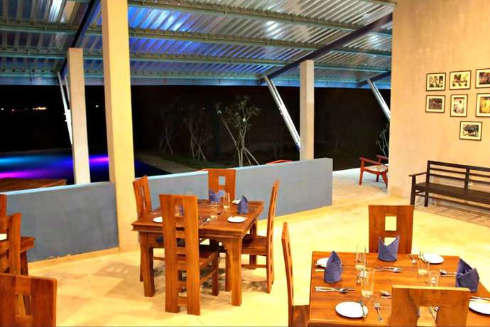 Imagen del bar/restaurante del Hotel Birdwing Sigiriya. Foto 3