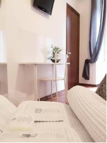 Imagen de la habitación del Hotel Birillo. Foto 7