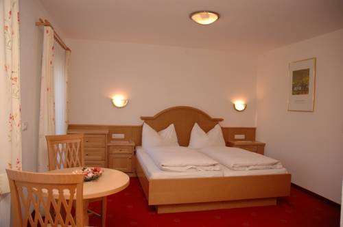 Imagen de la habitación del Hotel Birkenhof, Laubichl. Foto 7