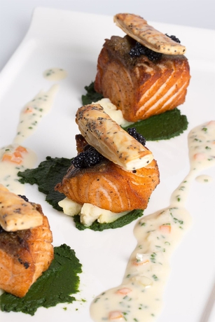 Imagen del bar/restaurante del Hotel Birmingham North Moor Hall Hotel, BW Premier Collection. Foto 4