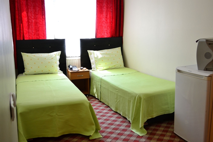 Imagen de la habitación del Hotel Birol. Foto 8
