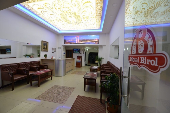 Imagen de los interiores del Hotel Birol. Foto 13