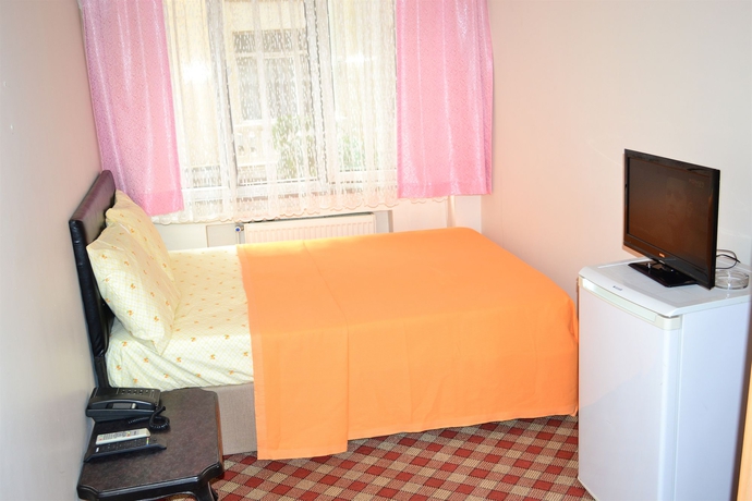 Imagen de la habitación del Hotel Birol. Foto 9