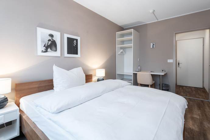 Imagen de la habitación del Hotel Birsighof. Foto 4