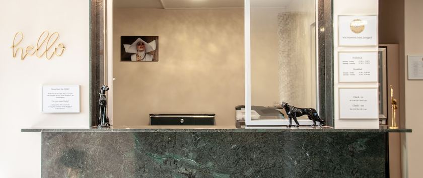 Imagen de los interiores del Hotel Birsighof. Foto 17