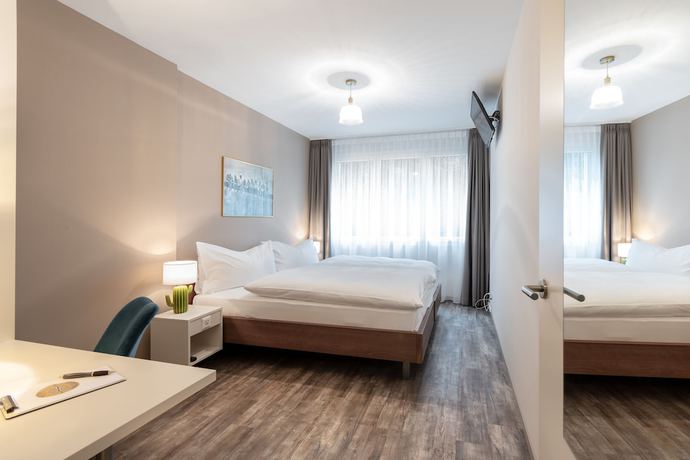 Imagen de la habitación del Hotel Birsighof. Foto 7