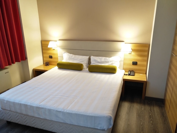 Imagen de la habitación del Hotel Bis Varese. Foto 14