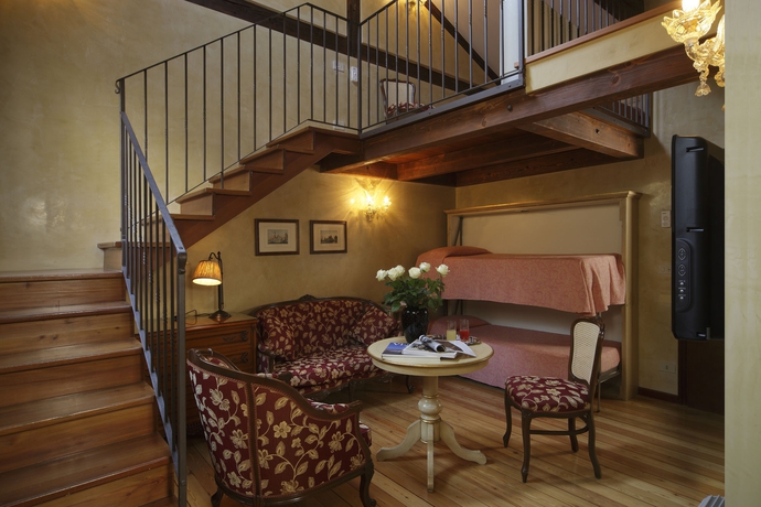 Imagen de los interiores del Hotel Bisanzio, Venecia. Foto 15