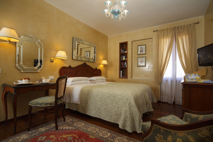 Imagen de la habitación del Hotel Bisanzio, Venecia. Foto 5