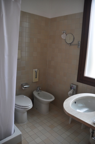 Imagen de la habitación del Hotel Bisanzio, Venecia. Foto 7