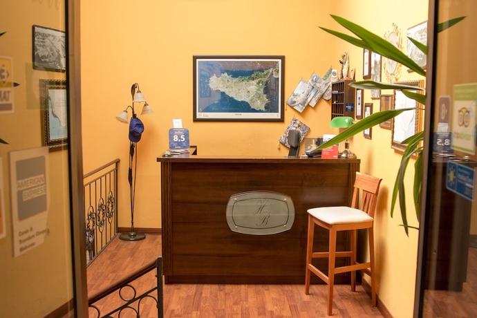 Imagen de los interiores del Hotel Biscari Catania. Foto 19