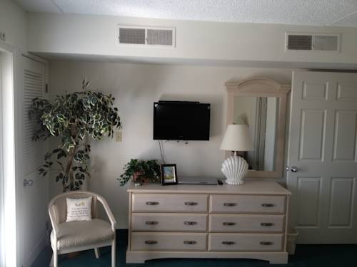 Imagen de la habitación del Hotel Biscayne Suites. Foto 3