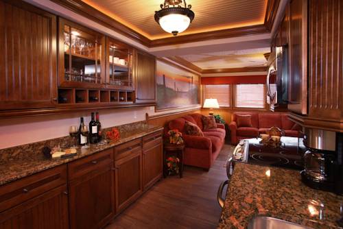 Imagen de la habitación del Hotel Biscayne Suites. Foto 8