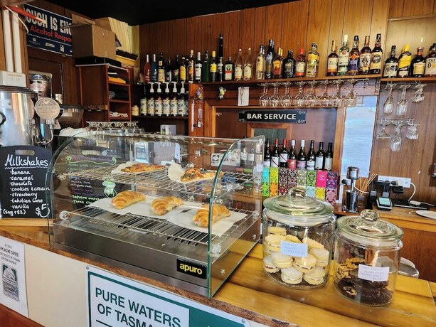 Imagen general del Hotel Bischoff, Waratah. Foto 7