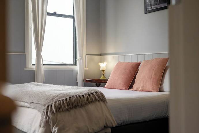 Imagen general del Hotel Bischoff, Waratah. Foto 11