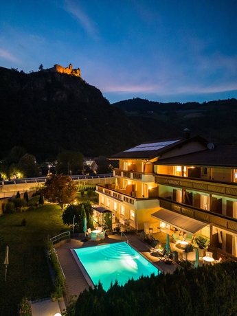 Imagen de la piscina del Hotel Bischofhof - Bistro Jasmin. Foto 18