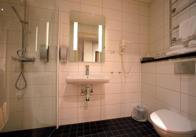 Imagen de la habitación del Hotel Bishops Arms Kiruna. Foto 14