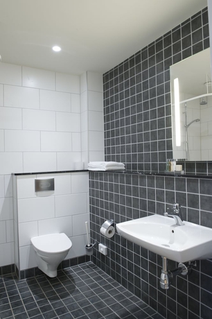 Imagen de la habitación del Hotel Bishops Arms, Köping. Foto 14