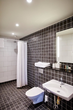 Imagen de la habitación del Hotel Bishops Arms, Köping. Foto 18