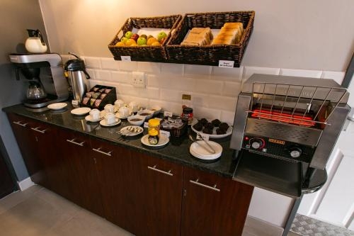 Imagen general del Hotel Bishops Lodge. Foto 4