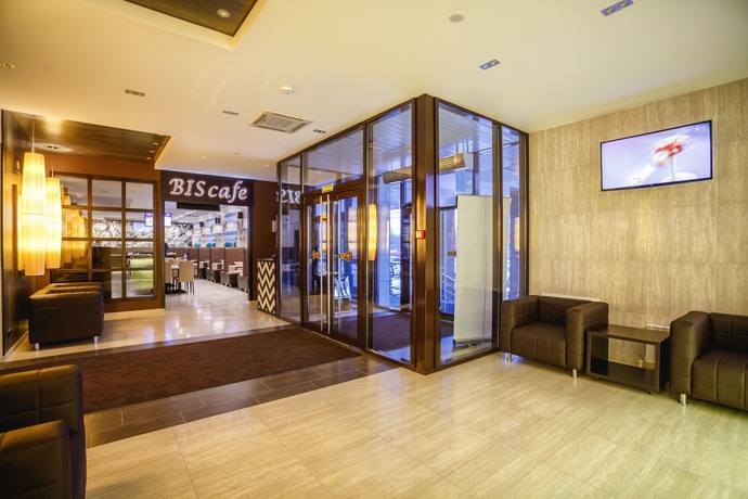 Imagen de los interiores del Hotel Bishotel. Foto 18