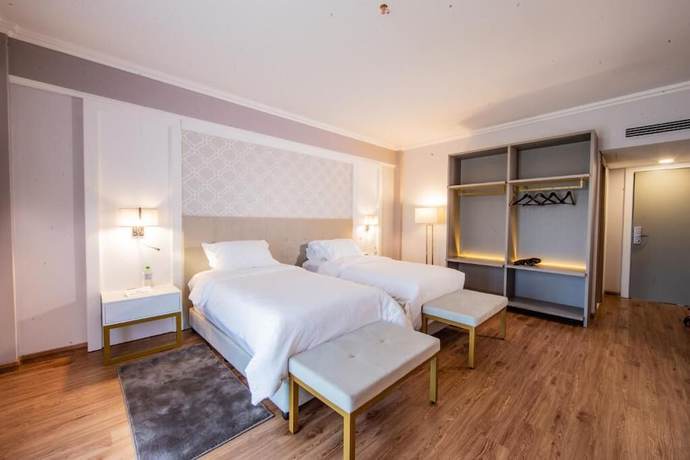 Imagen de la habitación del Hotel Bisinii Boutique. Foto 8