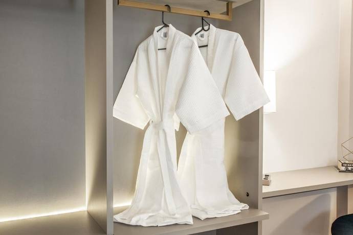 Imagen de la habitación del Hotel Bisinii Boutique. Foto 14