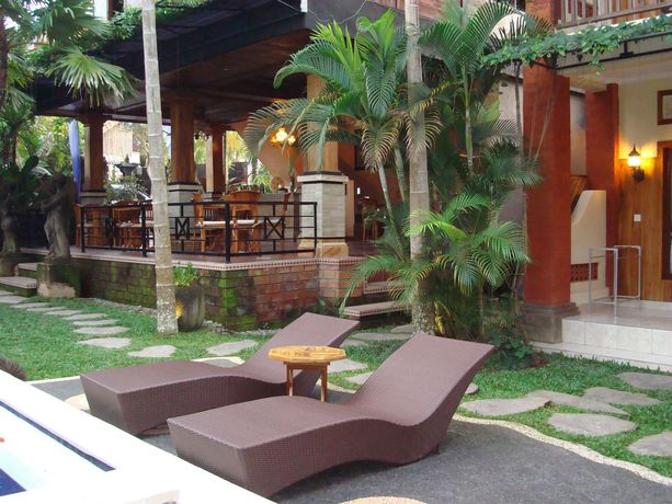 Imagen de los exteriores del Hotel Bisma Sari Resort Ubud. Foto 9