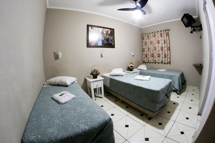 Imagen de la habitación del Hotel Bismark. Foto 10
