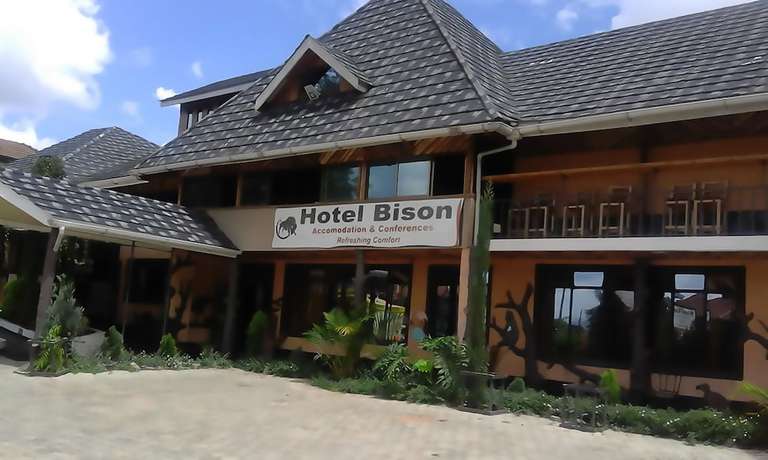 Imagen general del Hotel Bison. Foto 1