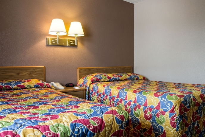 Imagen de la habitación del Hotel Bison Inn & Suites on University. Foto 5